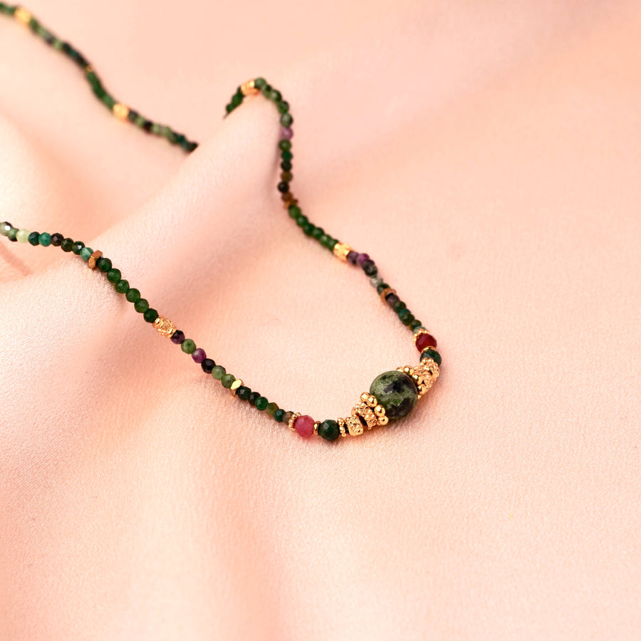 Natural Stone Green Beads Necklace