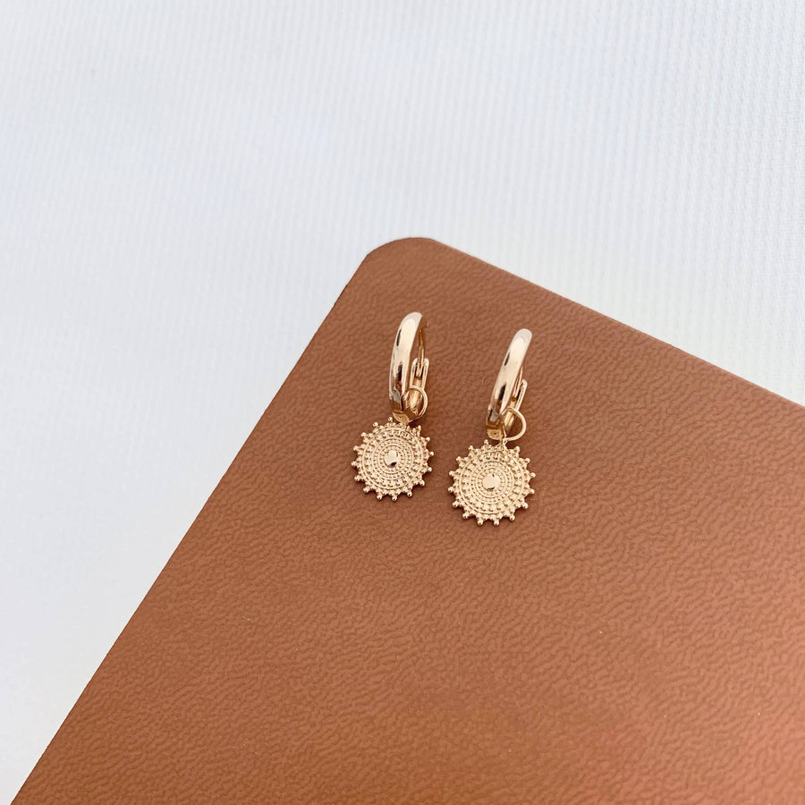 Gold-plated Round Sun Pendant Earrings